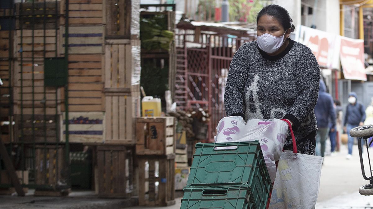 Pandemia: dos millones de argentinos no pertenecen más a la clase media