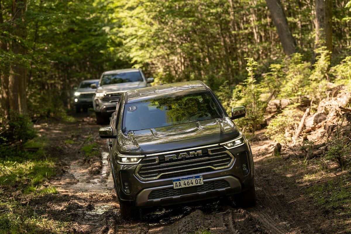 Los asistentes vivirán una jornada al aire libre diseñada para destacar las capacidades off-road, el confort y la tecnología de la nueva RAM Dakota. 