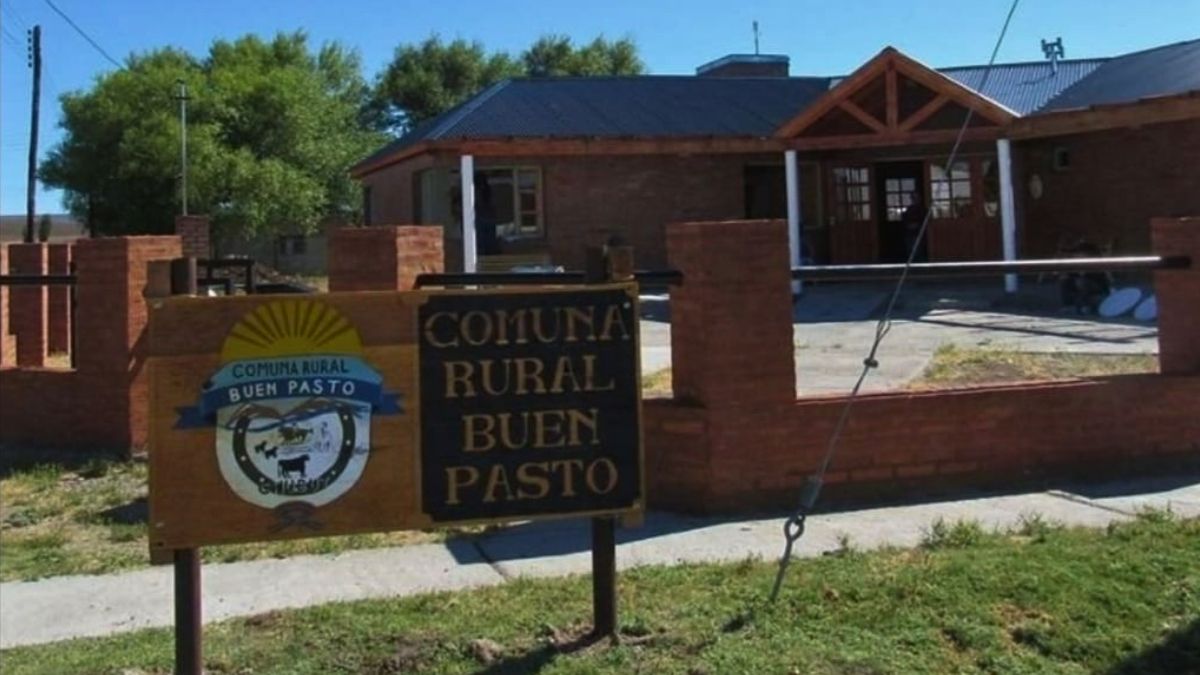El centro municipal del pueblo de Buen Pasto.