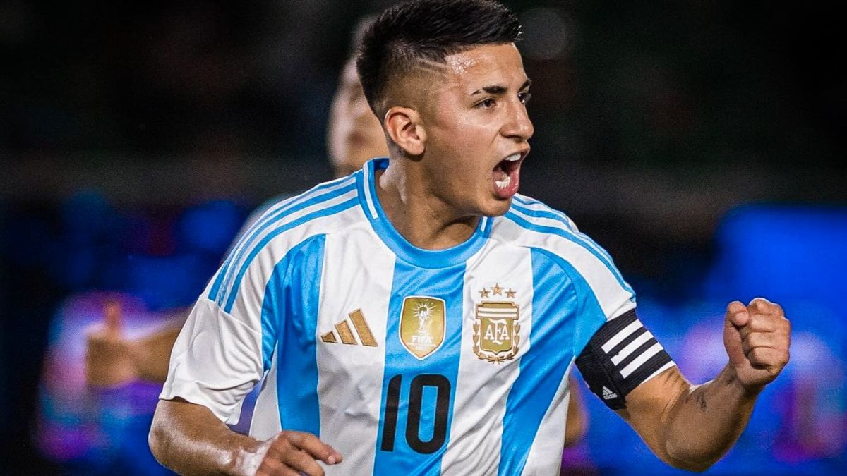 El internacional Thiago Almada dejará de jugar en el Botafogo para incorporarse en el Olympique del fútbol francés.