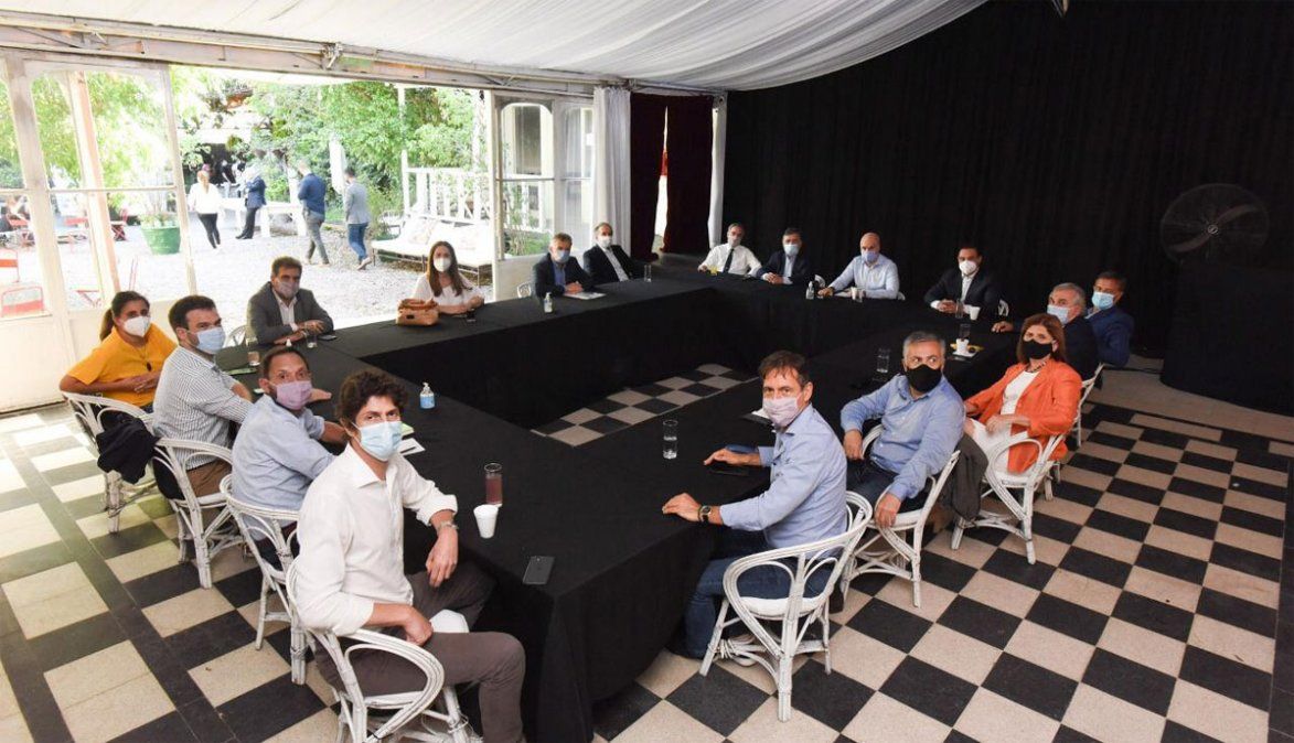 Los principales dirigentes de Juntos por el Cambio emitieron un comunicado para rechazar la aplicación de nuevas restricciones ante el aumento de casos.