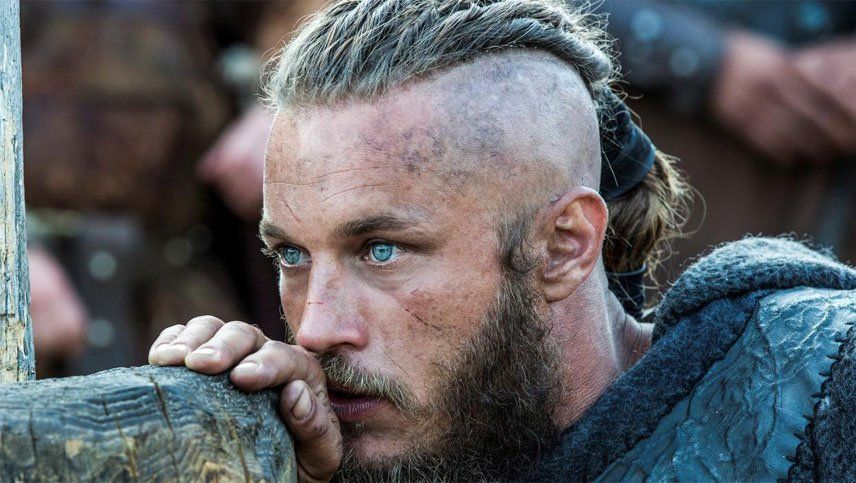La serie original, "Vikingos", narra las aventuras de Ragnar Lothbrok.