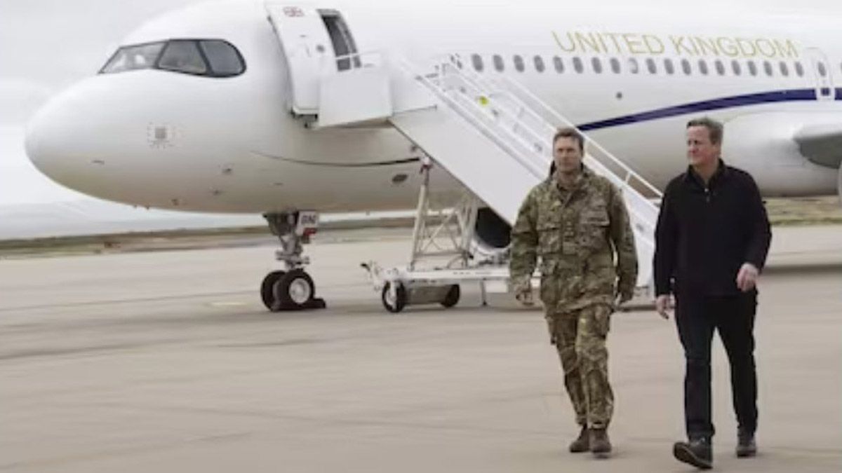 David Cameron en Malvinas. David Cameron en Malvinas.