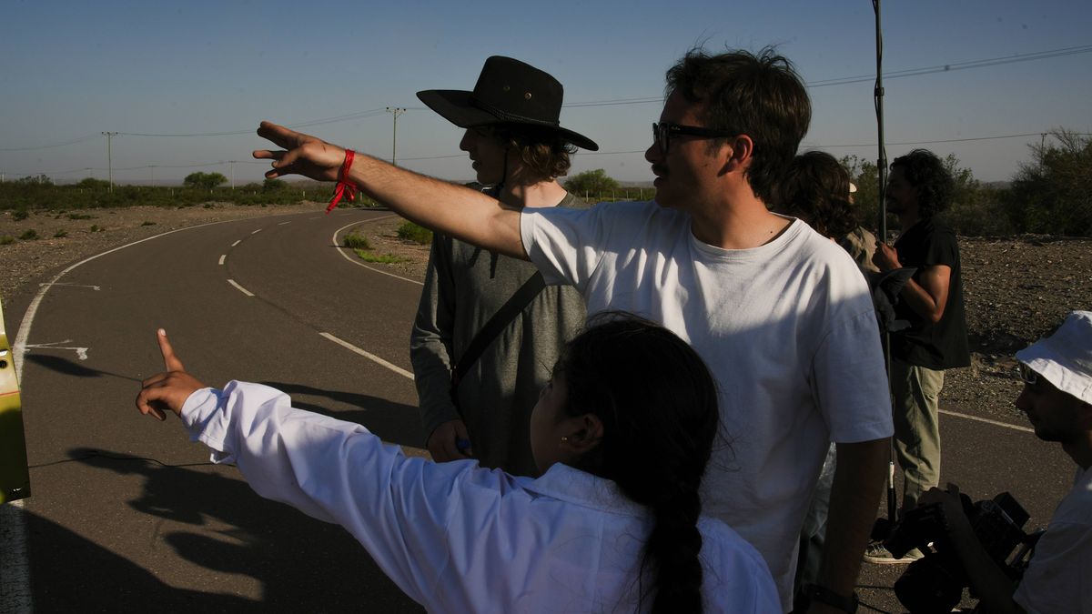 "Estoy orgulloso de representar a mi escuela y a mi país", dijo Román. "Estoy orgulloso de representar a mi escuela y a mi país", dijo Román.