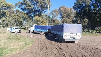 Abuso sexual de un grupo de camioneros: el hecho fue filmado y sorprende quien es la víctima Abuso sexual de un grupo de camioneros: el hecho fue filmado y sorprende quien es la víctima