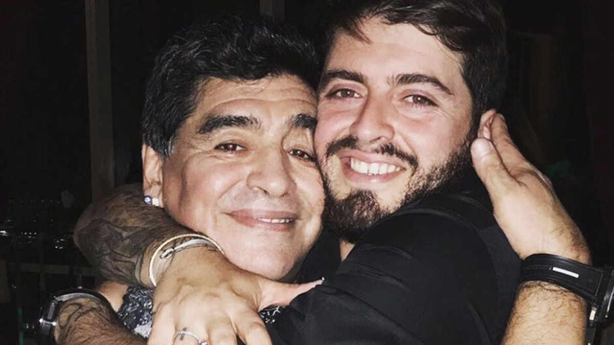 Diego Jr a Maradona: Capitán de mi corazón, nunca vas a morir