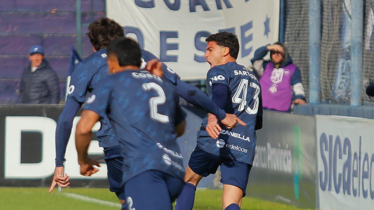 Sartori abrió el marcador para Independiente Rivadavia.