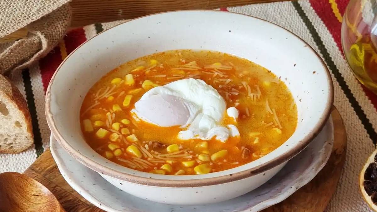 Recetas: sopa de huevo para bajar de peso.