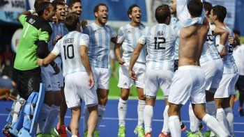 Afónico, Retegui arengó a Los Leones y nos emocionó a todos