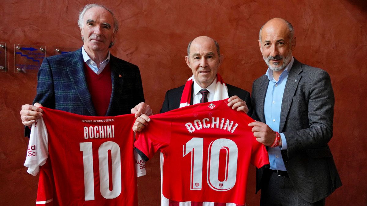 Ricardo Bochini, homenajeado en España