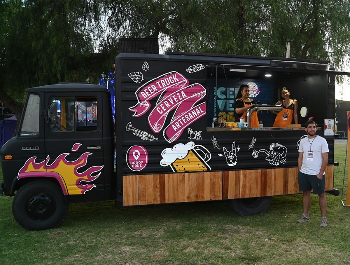 Desde el 2018 que el Beertruck forma parte de la Fiesta de la Cerveza con fines solidarios. Desde el 2018 que el Beertruck forma parte de la Fiesta de la Cerveza con fines solidarios.