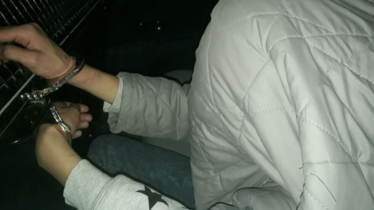 Tres mujeres fueron aprehendidas por un robo agravado el miércoles por la noche.