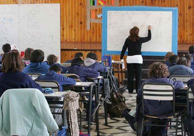 Actualmente, los bonos docentes presentan un engorroso panorama en las diversas provincias de la Argentina.