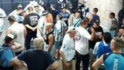 Pasearon el ataúd por el Cilindro de Avellaneda