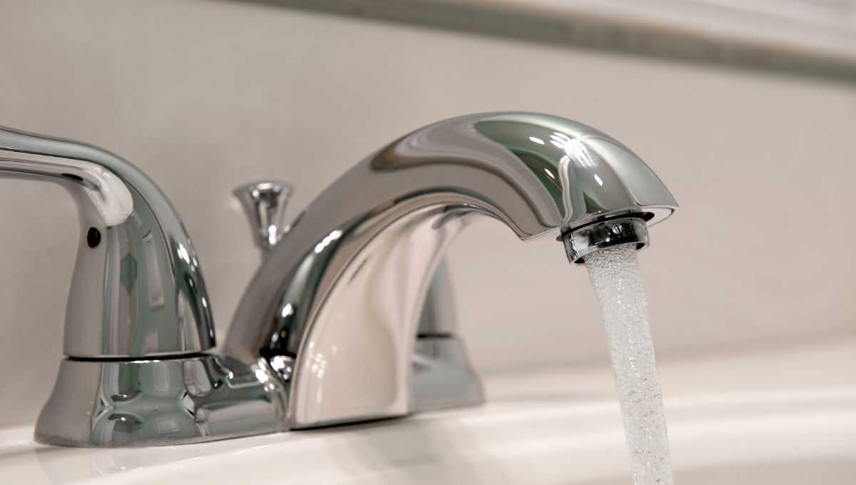 Limpiar canillas. Limpiar canillas.