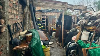 Se incendió la casa donde tenían un emprendimiento familiar, perdieron todo y piden ayuda