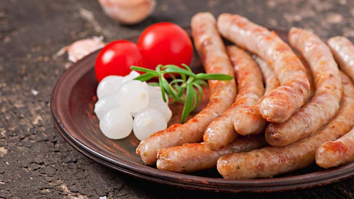 Salchichas caseras, una de las recetas más deliciosas y sin conservantes.