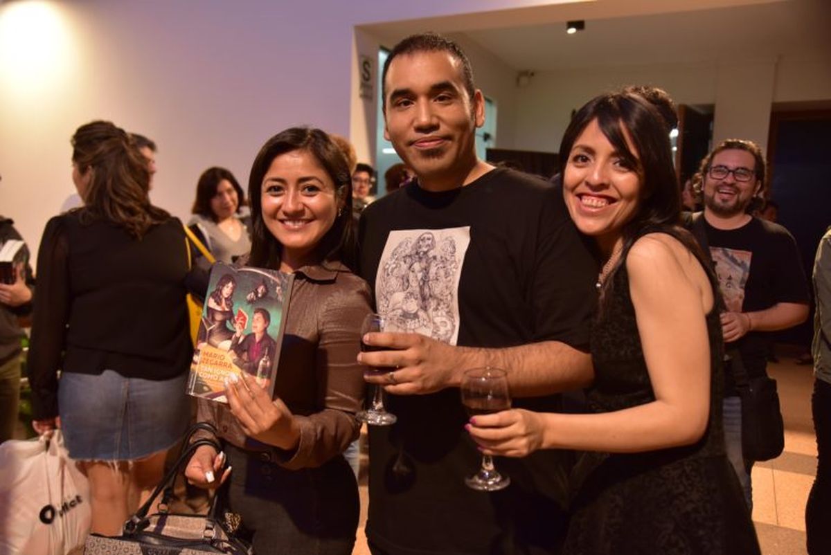 Mario en la presentación de uno de sus libros. Mario en la presentación de uno de sus libros.