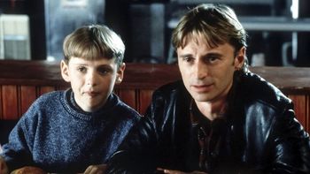 Así se ve hoy con 69 años el actor Robert Carlyle, protagonista de The Full Monty