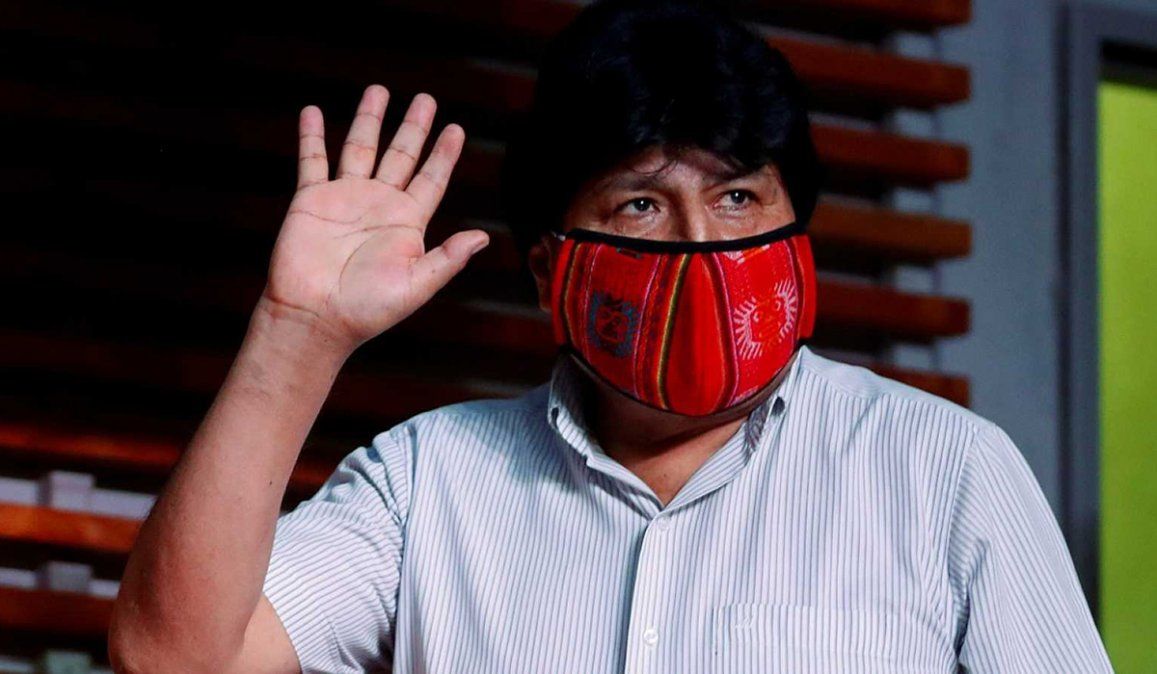 El ex presidente de Bolivia Evo Morales, quien volverá a su país el 11 de noviembre, criticó al gobierno golpista que lo destituyó al afirmar que en un año destruyó la economía