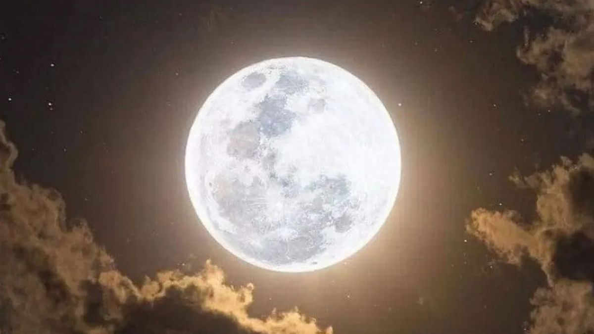 En Estados Unidos, esta noche es el turno de disfrutar de este evento. En Estados Unidos, esta noche es el turno de disfrutar de este evento.