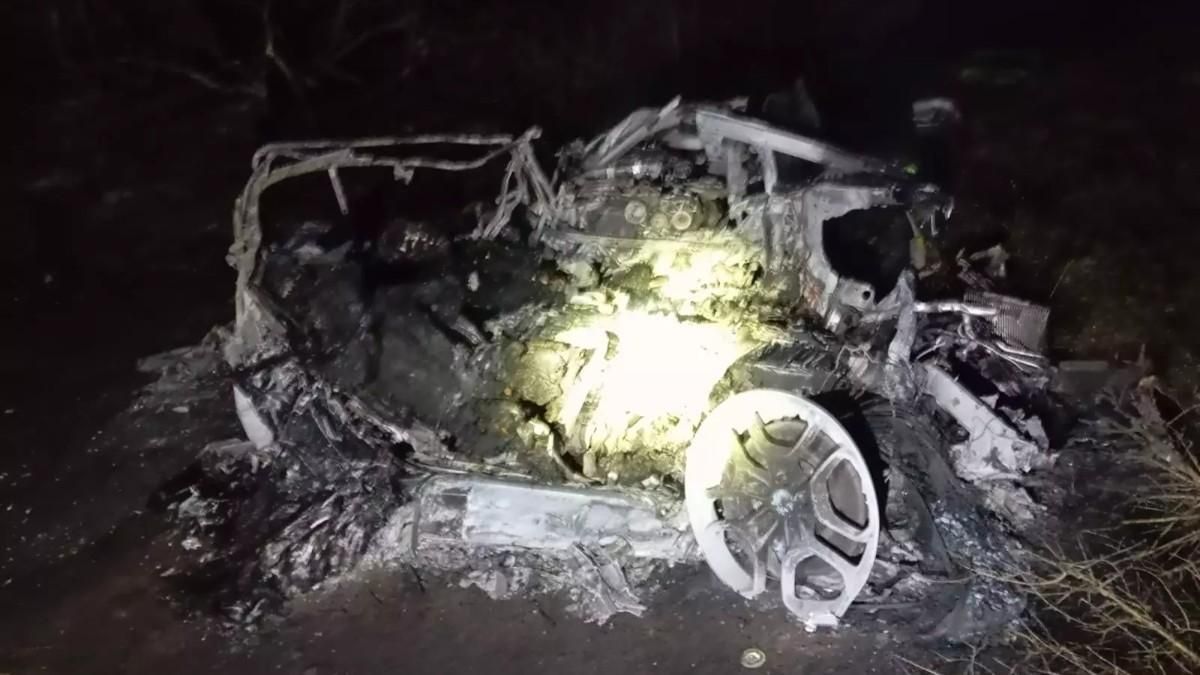 Así quedó el vehículo en el que viajaban Diogo Jota y su hermano André Silva Así quedó el vehículo en el que viajaban Diogo Jota y su hermano André Silva