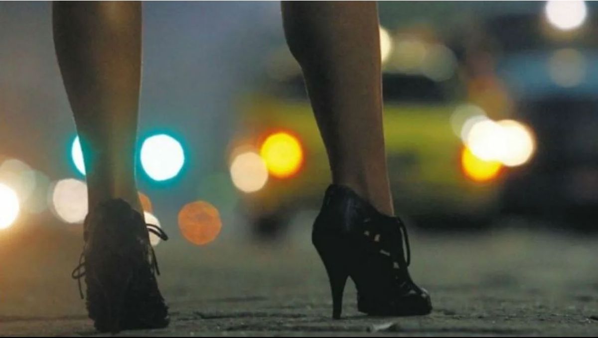 No le quiso pagar. Una trabajadora sexual llevó a su cliente a la comisaría porque no le pagó.