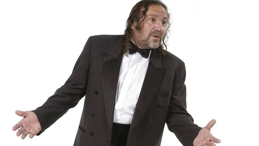 Otros tiempos, el humorista Cacho Garay haciendo su show en los escenarios mendocinos&nbsp; &nbsp;