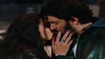 El erótico beso en una telenovela puso muy nerviosos a los censores de la televisión turca