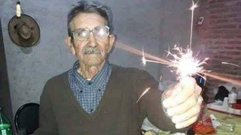 Encontraron el cadáver de un anciano y detuvieron a su hijo