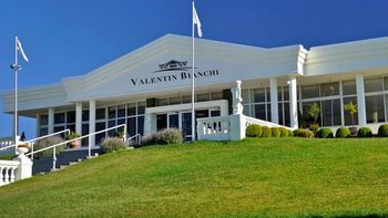 Bodegas Bianchi busca renegociar su deuda y sus garantes pagarán un vencimiento de 800.000 dólares Bodegas Bianchi busca renegociar su deuda y sus garantes pagarán un vencimiento de 800.000 dólares