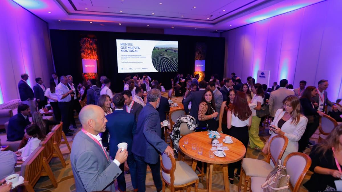 El Foro de Inversiones y Negocios, a pleno. El Foro de Inversiones y Negocios, a pleno.