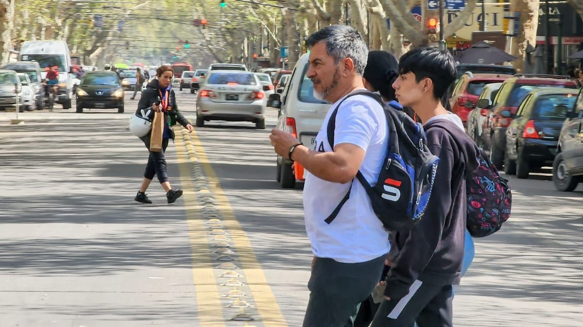 Pronóstico del tiempo en Mendoza: este martes, muy caluroso y lluvias hacia la noche