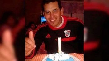 Cenaba con su familia en Nochebuena, lo alcanzó una bala perdida y murió