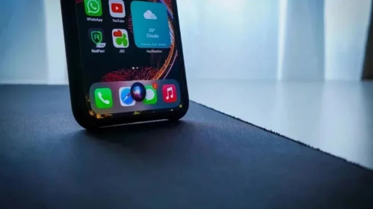 Apple vuelve a negociar con OpenAI para lanzar su propio chatbot en iOS 18