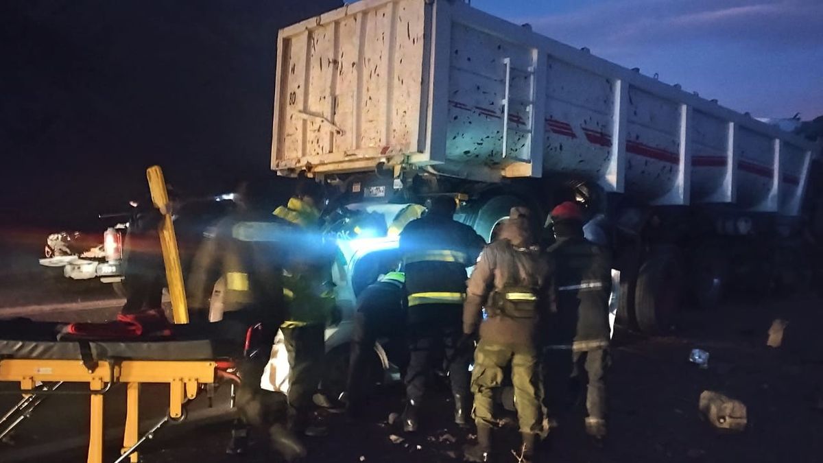 En el accidente en alta montaña dos camiones chocaron de frente