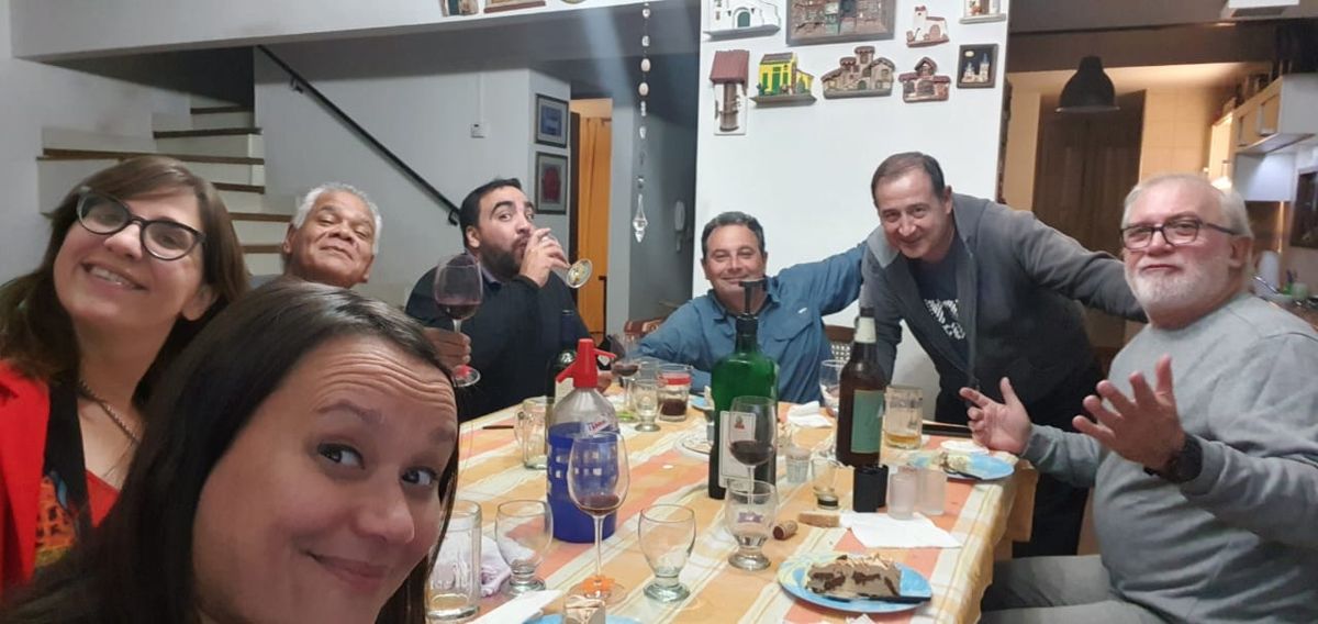 Soledad Segade, Agustina Fiadino, Negro Contreras, Matías Vázquez, Daniel Fiochetta y Javier Dellamaggiore.