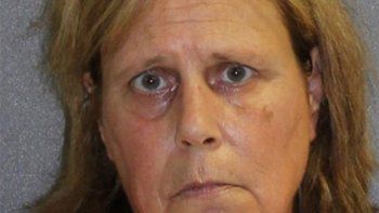 Una mujer es acusada de asfixiar a su marido enfermo en hospital