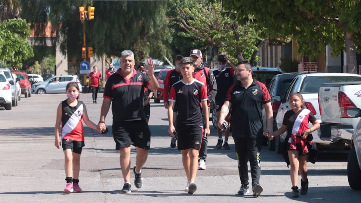 Histórico: Deportivo Maipú contó con el aliento de su gente