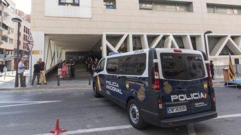Un argelino será juzgado por agredir a dos chicas que se besaban en plena calle