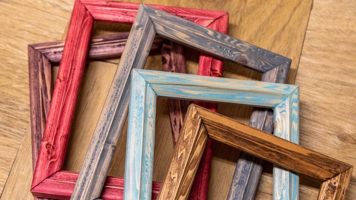 Reutiliza el marco del porta retrato que tengas en casa sin usar y transfórmalo en esta idea