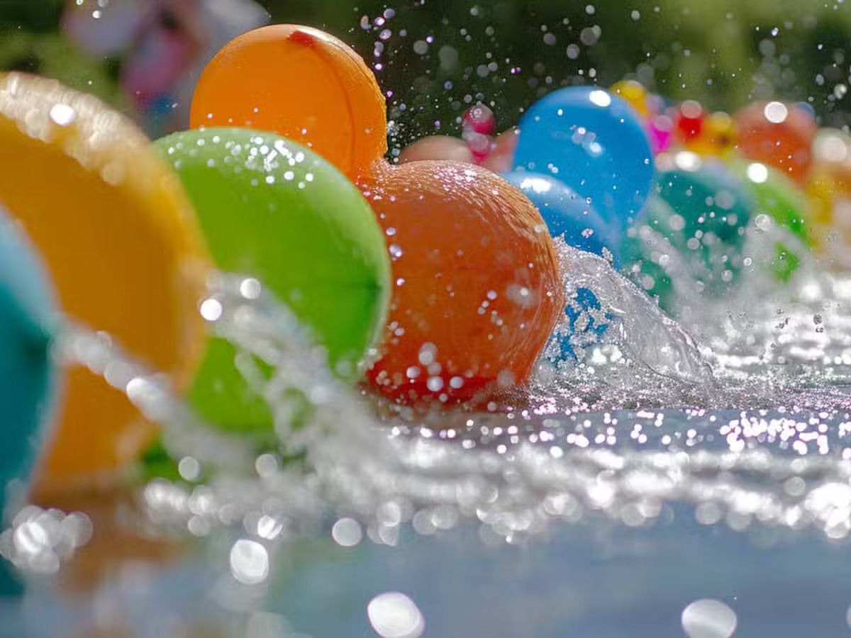 Los 3 planes más divertidos para festejar el Día del Padre en familia. Los 3 planes más divertidos para festejar el Día del Padre en familia.