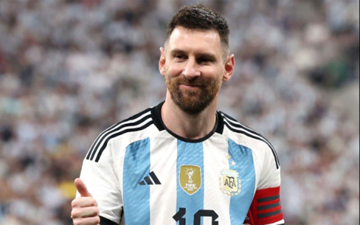 Desde hace 6 meses la camiseta de la Selección argentina lleva 3 estrellas Desde hace 6 meses la camiseta de la Selección argentina lleva 3 estrellas