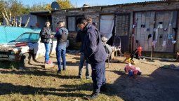 Prostituía a sus hijastras a cambio de cervezas