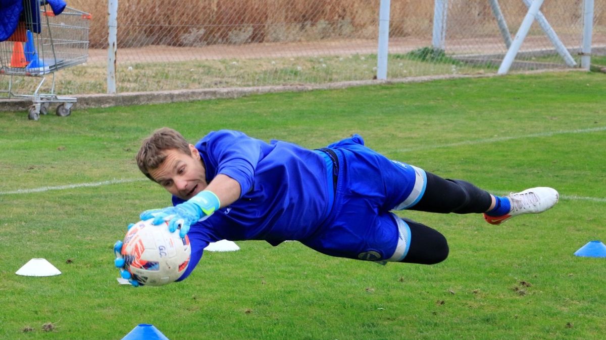 Diego Rodríguez le aportará mucha experiencia al arco de Godoy Cruz.