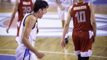 El seleccionado Sub 19 de básquetbol reaccionó y venció a Rusia en tiempo suplementario