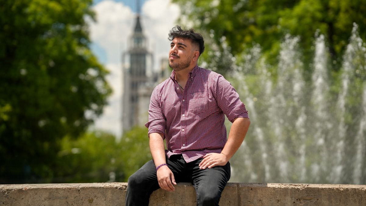 Entre el arte y el derecho: la doble vocación del abogado mendocino Hernán Simó