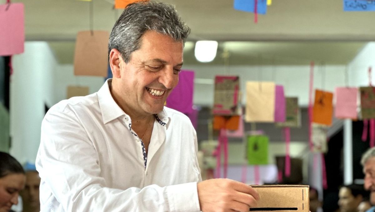 Sergio Massa durante la votación de este domingo 22 de octubre.&nbsp;