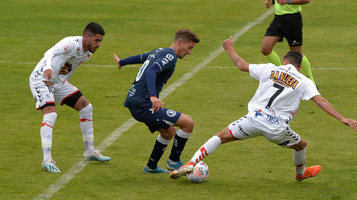 Daniel Imperiale está enfocado en el choque en Floresta