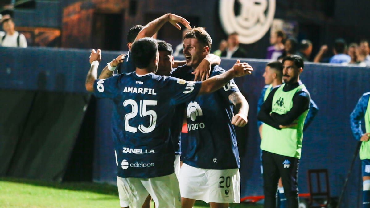 Independiente Rivadavia llega motivado al choque ante Godoy Cruz tras ganarle a Racing.